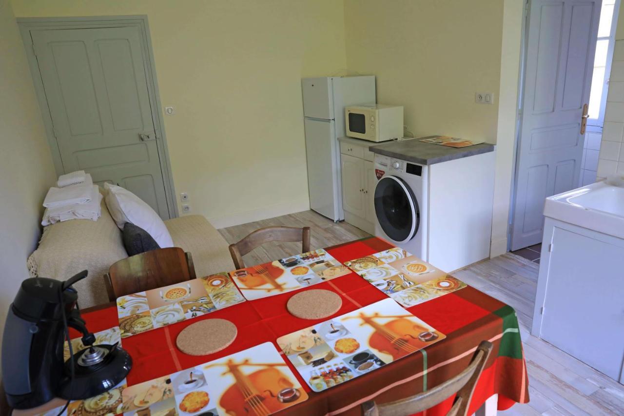 Suite avec vue panoramique sur la Truyère Entraygues-sur-Truyère Extérieur photo