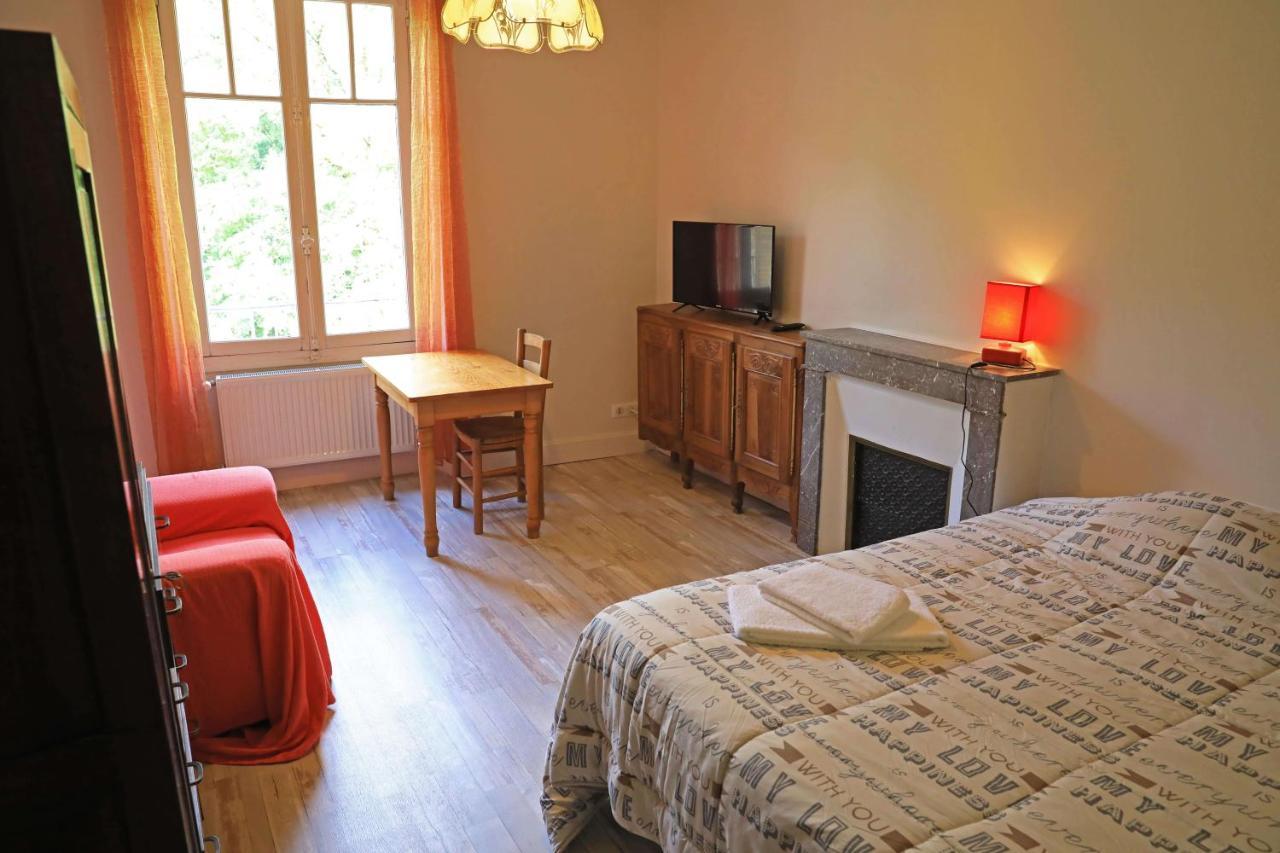 Suite avec vue panoramique sur la Truyère Entraygues-sur-Truyère Extérieur photo